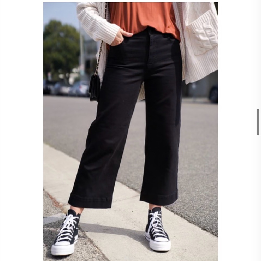 CJLA Mer jeans tan size 15. Soft and stretchy cropped wide leg.